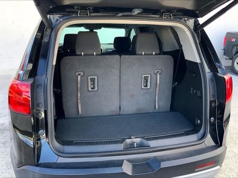 Used 2018 GMC Acadia SLE FWD image 18