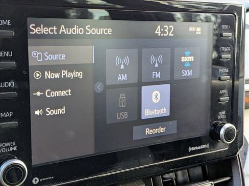 Used 2022 Toyota Corolla LE image 8