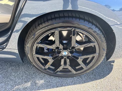 Certified 2025 BMW 330i Sedan w/ M Sport Package image 11