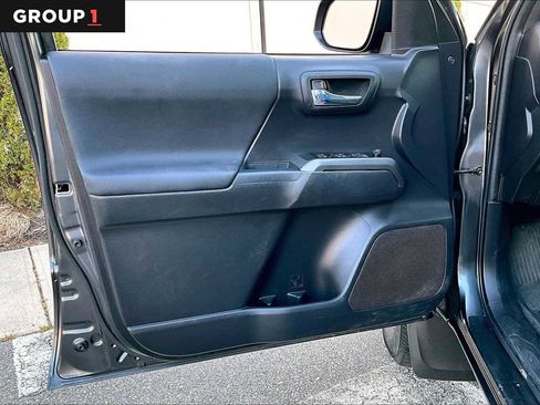 Certified 2022 Toyota Tacoma TRD Sport image 21