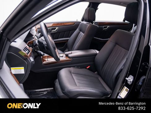 Used 2011 Mercedes-Benz E 550 4MATIC Sedan image 12