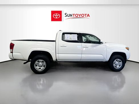 Used 2019 Toyota Tacoma SR w/ SR Convenience Package RWD image 2
