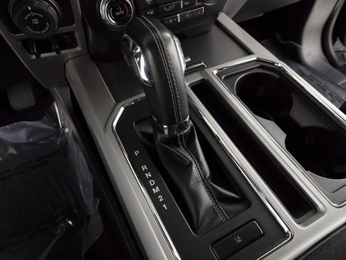 Used 2017 Ford F150 Lariat w/ Equipment Group 502A Luxury image 17