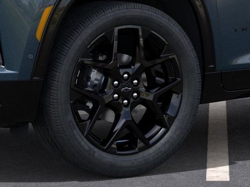 New 2026 Chevrolet Traverse RS AWD/4WD image 9