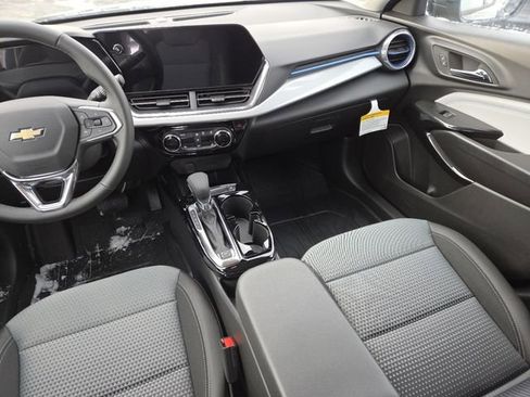 New 2026 Chevrolet Trax LT w/ Driver Confidence Package image 29