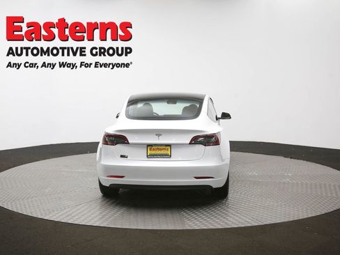 Used 2023 Tesla Model 3 Standard Range image 36