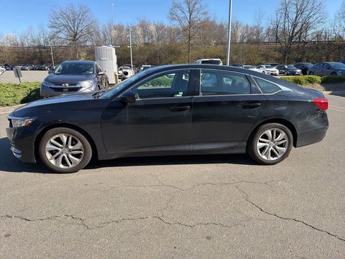 Used 2019 Honda Accord LX image 5