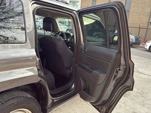 Used 2016 Jeep Patriot Sport w/ Power Value Group image 20