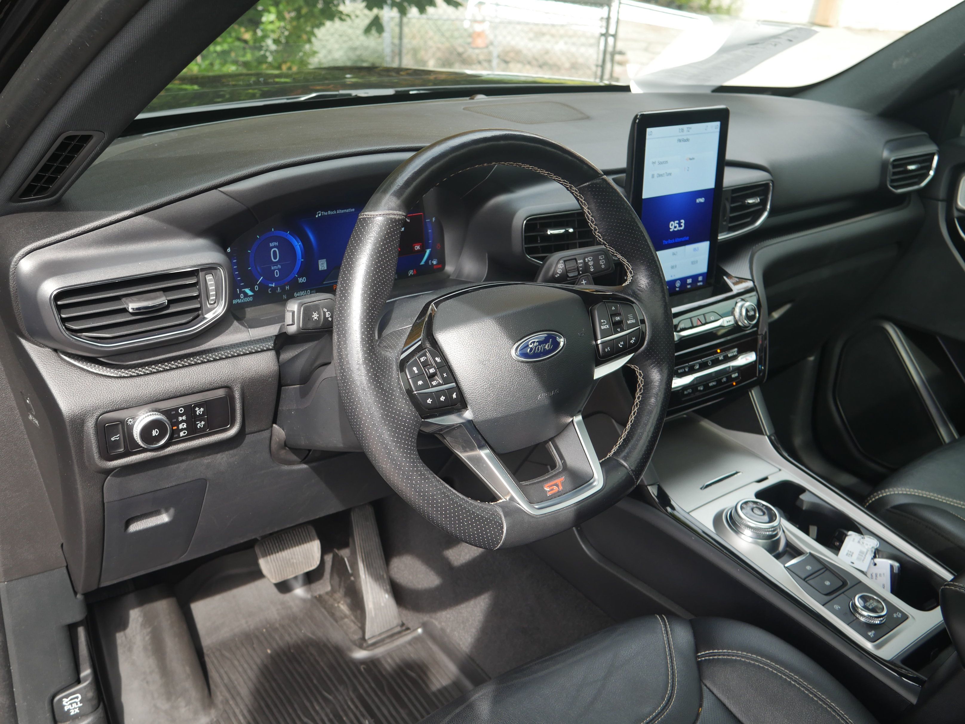 Certified 2023 Ford Explorer ST w/ Technology Package AWD/4WD image 4