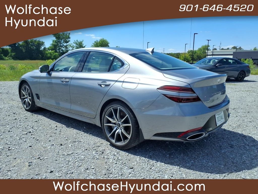 Used 2026 Genesis G70 2.5T Prestige RWD image 3