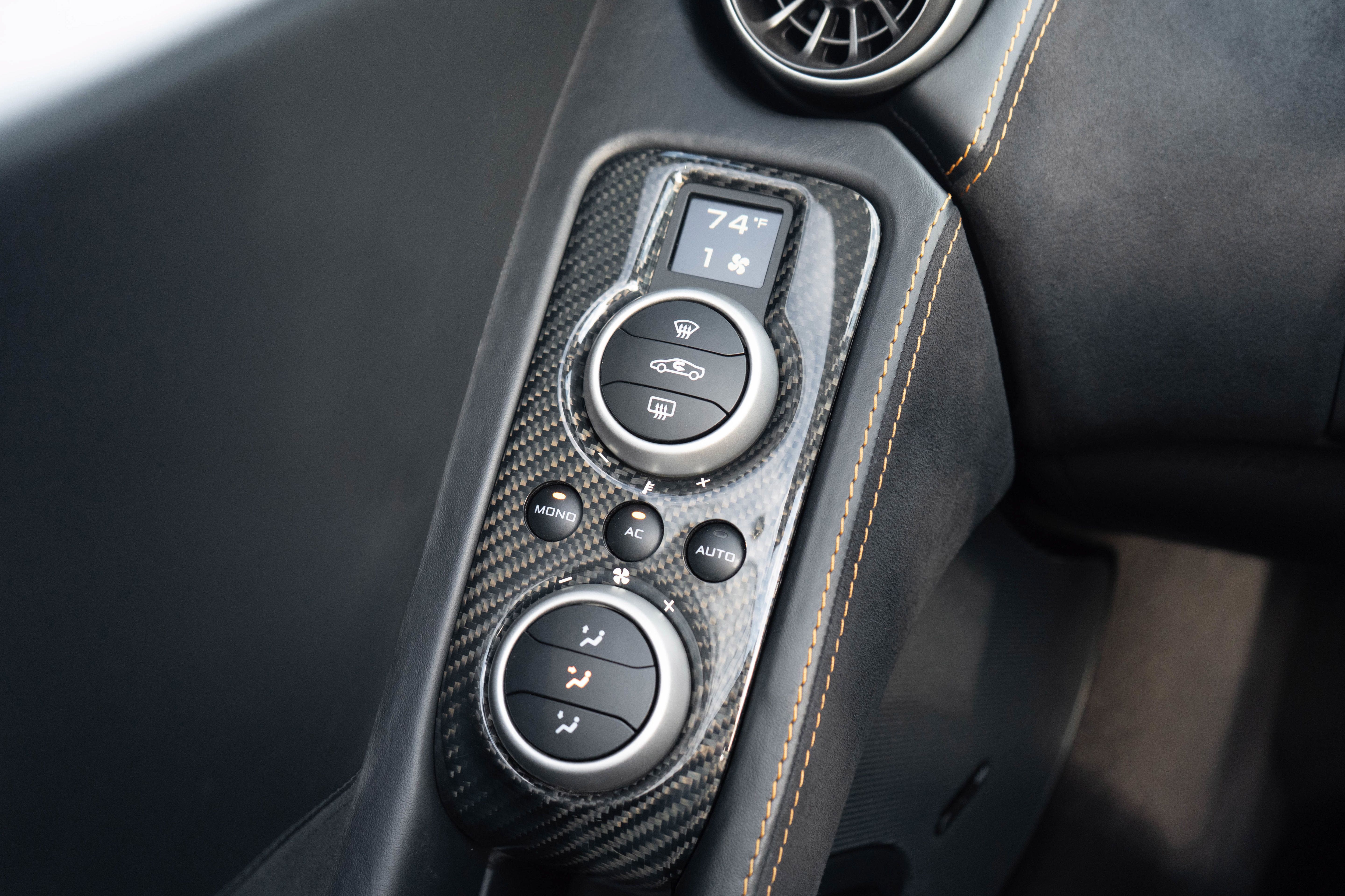 Used 2013 McLaren MP4-12C Spider RWD image 22
