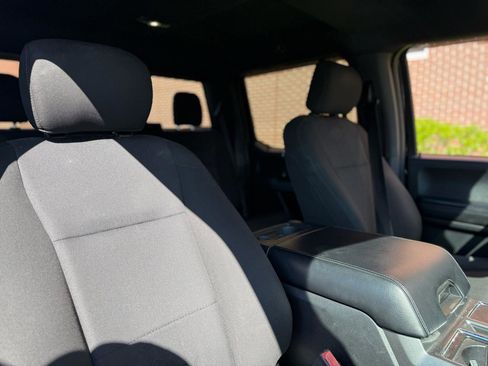 Used 2018 Ford F150 XLT w/ Equipment Group 302A Luxury AWD/4WD image 35