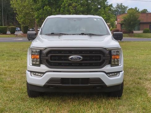 Used 2022 Ford F150 XLT w/ Equipment Group 302A High AWD/4WD image 16