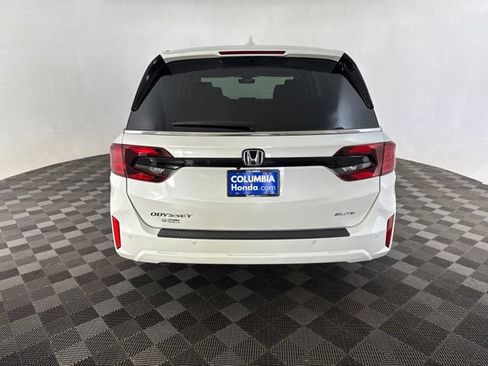 Used 2026 Honda Odyssey Elite image 2