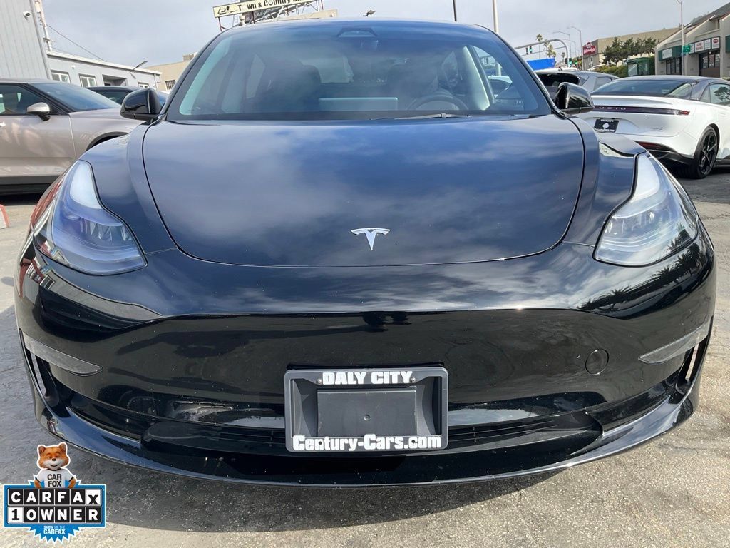 Used 2023 Tesla Model 3 Standard Range RWD image 2