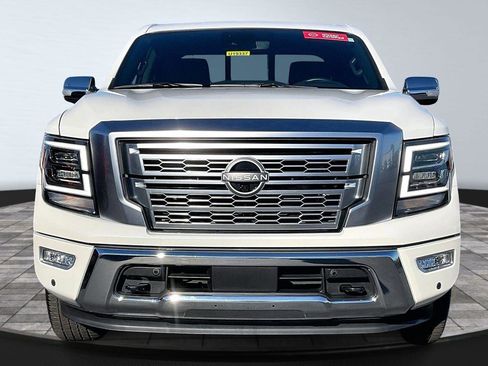 Used 2023 Nissan Titan Platinum Reserve w/ Moonroof Package image 3