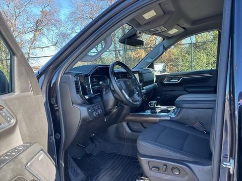 Used 2024 Chevrolet Silverado 1500 RST w/ Convenience Package II AWD/4WD image 14