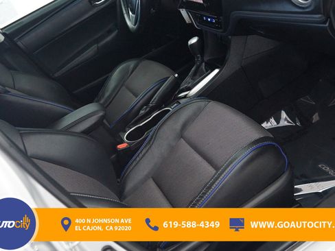 Used 2017 Toyota Corolla SE w/ Carpet Mat Package (TMS) FWD image 8