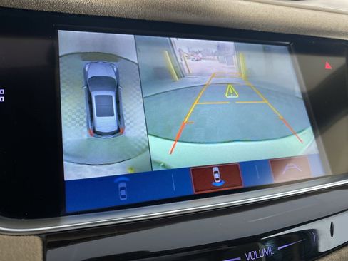 Certified 2018 Cadillac XT5 Platinum w/ Driver Assist Package image 7