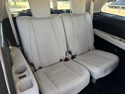 Used 2021 Mercedes-Benz GLS 450 4MATIC image 28