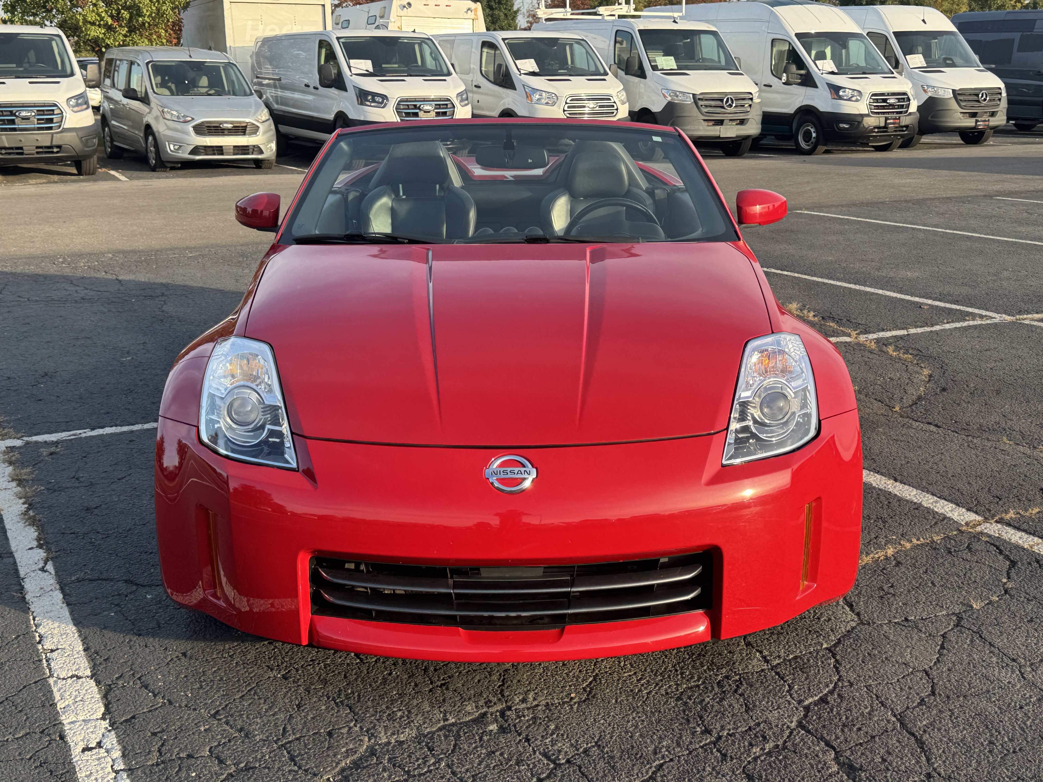 Used 2006 Nissan 350Z Touring RWD image 2