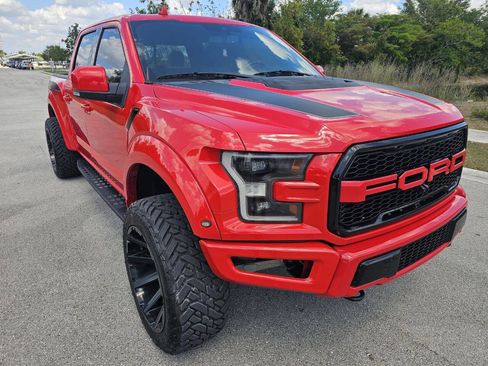 Used 2019 Ford F150 Raptor w/ Equipment Group 802A Luxury image 9