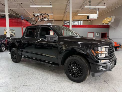 Used 2025 Ford F150 XLT w/ Equipment Group 302A MID AWD/4WD image 7