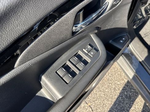 Used 2021 Honda Pilot Touring image 13