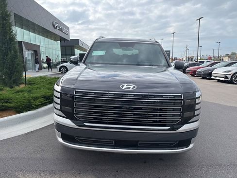 New 2026 Hyundai Palisade Calligraphy image 2