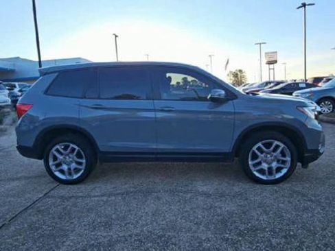 Used 2024 Honda Passport EX-L image 8