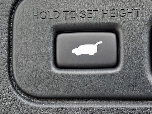 Certified 2023 Honda Pilot Elite image 30