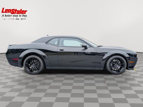 Used 2023 Dodge Challenger R/T Scat Pack image 6