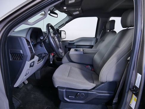 Used 2018 Ford F150 XLT w/ Equipment Group 302A Luxury AWD/4WD image 16