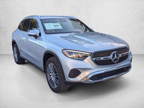New 2026 Mercedes-Benz GLC 300 image 6