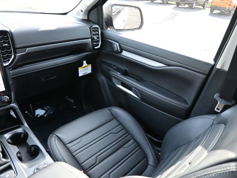 New 2026 Ford Ranger Lariat w/ FX4 Off-Road Package image 32