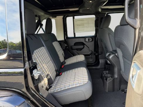 New 2026 Jeep Wrangler Unlimited Sport AWD/4WD image 13