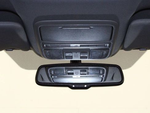 Used 2018 Honda Pilot EX-L image 27