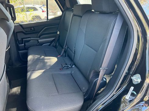 Used 2025 Toyota 4Runner SR5 image 32