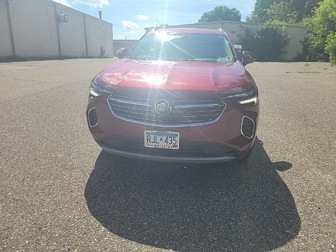 Used 2021 Buick Envision Essence FWD image 3