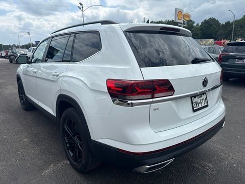 Used 2023 Volkswagen Atlas SE w/ Black Wheel Package AWD/4WD image 13