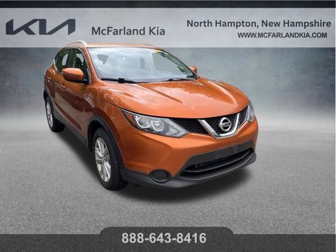 Used 2017 Nissan Rogue Sport SV AWD/4WD image 3
