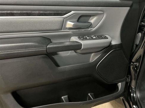 Used 2022 RAM 1500 Big Horn image 12