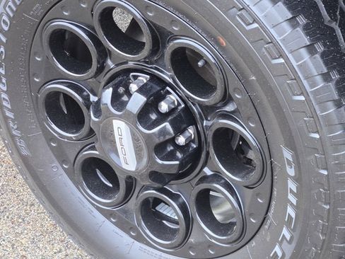 Used 2025 Ford F250 Lariat w/ Lariat Ultimate Package image 14