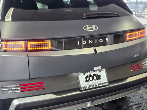 New 2025 Hyundai Ioniq 5 SEL AWD/4WD image 12