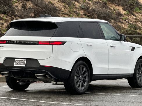 New 2025 Land Rover Range Rover Sport image 5