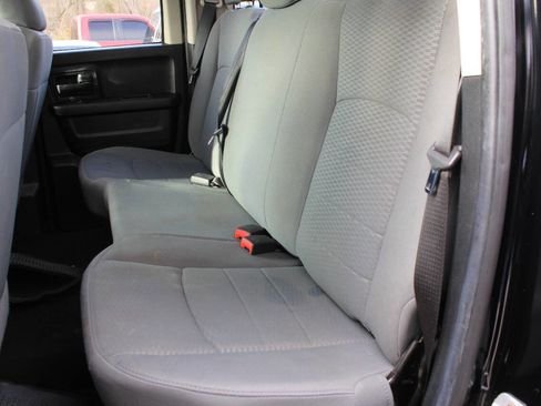 Used 2014 RAM 1500 Express image 13