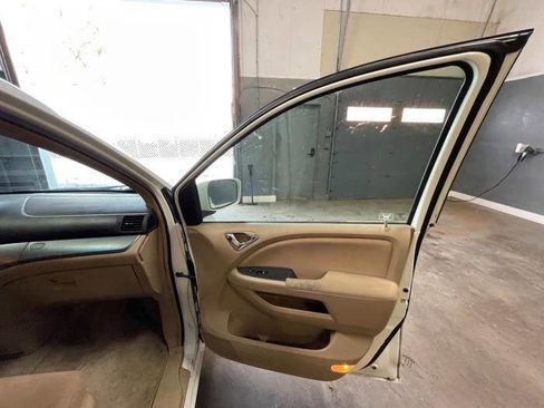 Used 2006 Honda Odyssey EX image 25