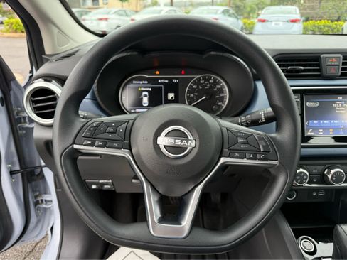 Used 2025 Nissan Versa SV w/ Trunk Package image 6