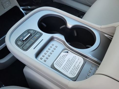 New 2026 Hyundai Ioniq 9 SEL AWD/4WD image 14
