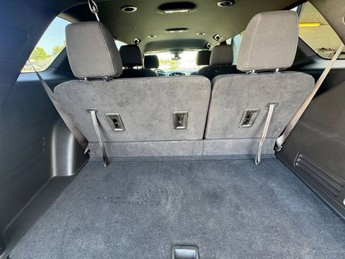 Certified 2023 Chevrolet Traverse LT AWD/4WD image 31